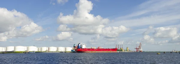Tankers in amsterdam harbor — Stock Photo, Image