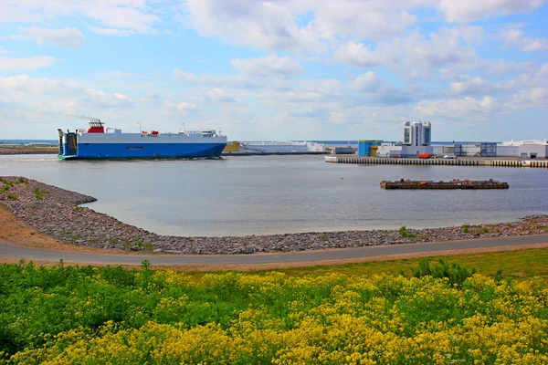 Portu i przystani w zatoce fińskiej. — Zdjęcie stockowe