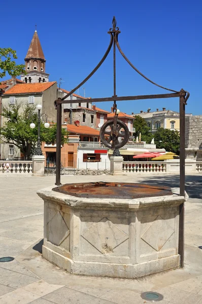 Historic well in Zadar — Stock Photo, Image