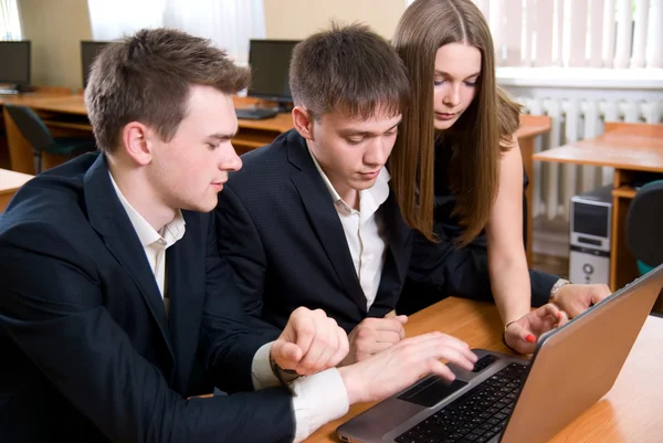 Business young in a computer class — Stock Photo, Image