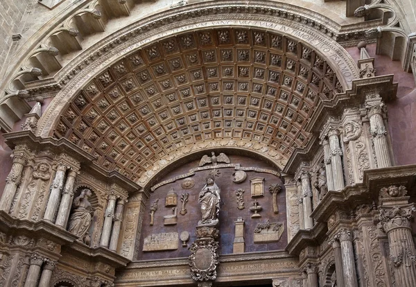 Palma katedral kapı — Stok fotoğraf