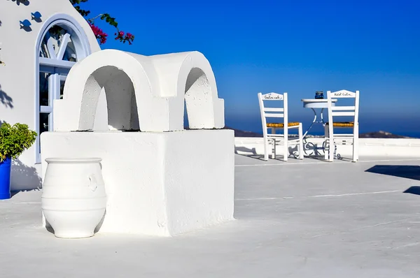 सॅन्टोरिनी बेट, ग्रीस मध्ये थिरा छप्पर दृश्य — स्टॉक फोटो, इमेज