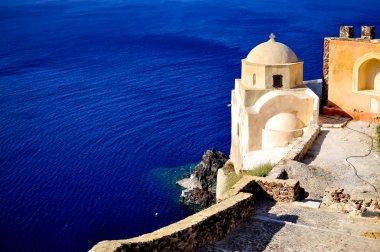 Santorini geleneksel kilisede oia Deniz Manzaralı, Yunanistan