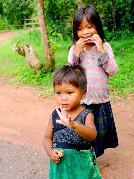 Barn i Kambodja — Stockfoto