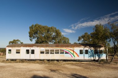 Rainbow ile tren