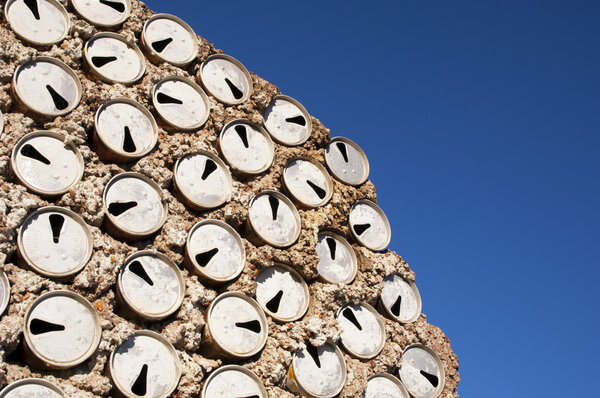 Пиво может фоном
