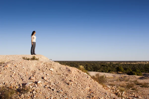 Woman in Landscape — Stock Photo, Image