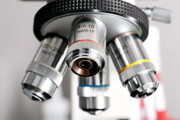 Microscoop close-up Rechtenvrije Stockafbeeldingen