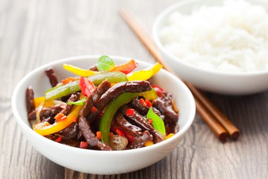 Beef stir-fry clipart