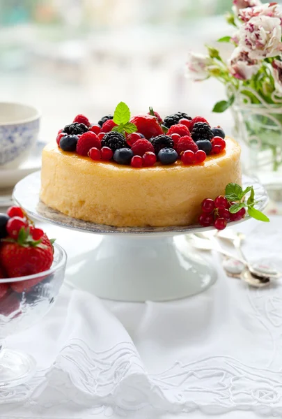 Cheesecake With Berries — Stock Photo, Image