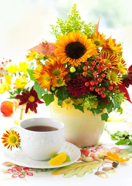 Fall still life with cup of tea — Stock Photo, Image