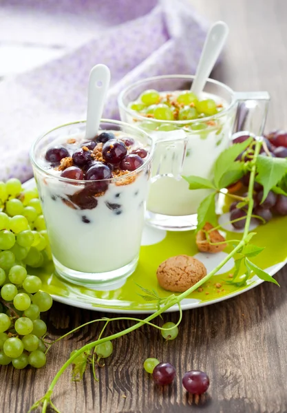 Grape dessert — Stock Photo, Image