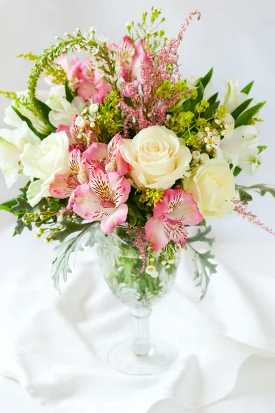 Vaso di fiori — Foto Stock