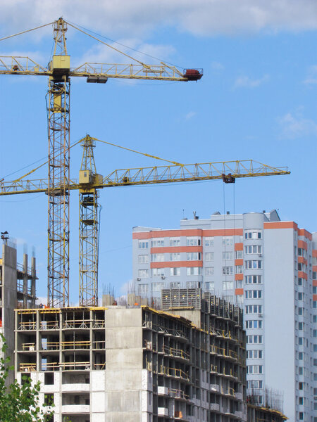 Строящиеся высотные здания
.