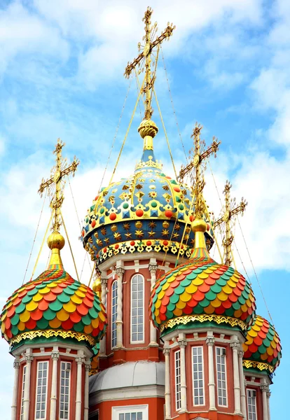 Mosaic domes on Stroganov Church Nizhny Novgorod — Stock Photo, Image