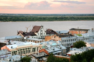 Nijniy novgorod en eski parçası pembe günbatımı manzarası