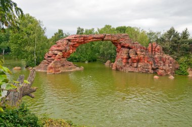 taş bir uçurum disneyland Park. Paris