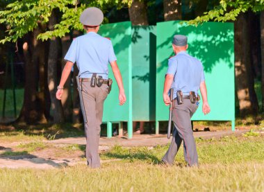 Polis yüzme alanı sırayla kontrol