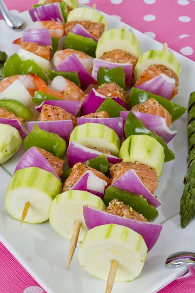 Seafood Shish Kebabs are Ready to Cook. — Stock Photo, Image
