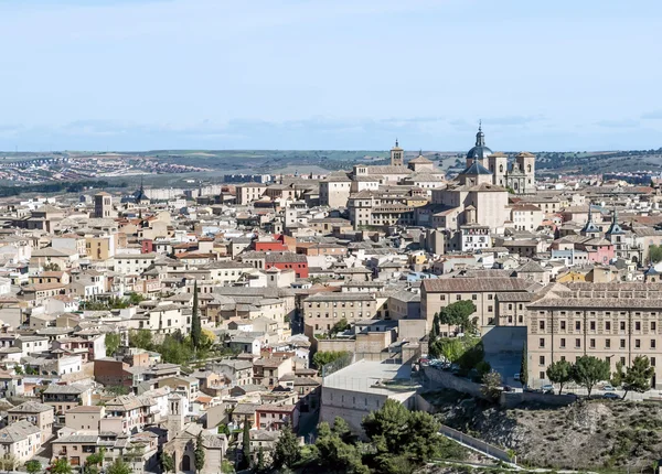 Pohled na španělské město toledo — Stock fotografie
