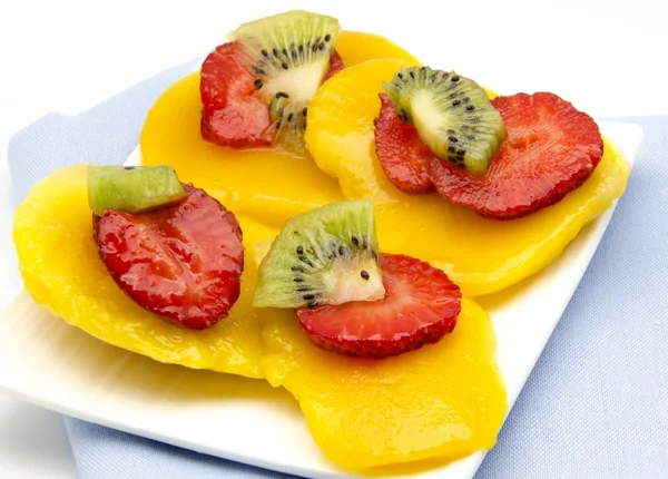 Mango, fresa y kiwi — Foto de Stock