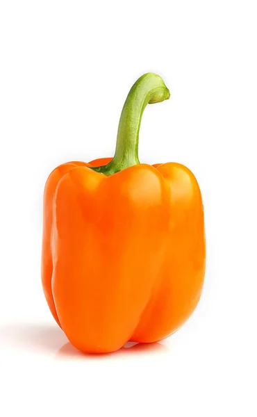Orange paprika på vit bakgrund — Stockfoto