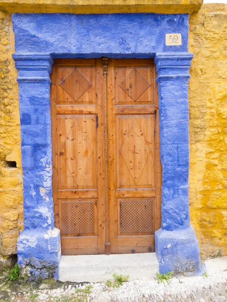Portes traditionnelles d'une île grecque — Photo