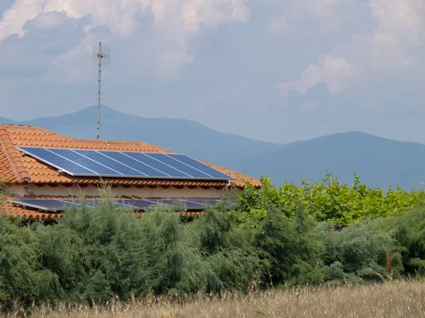 屋上の太陽光発電 — ストック写真