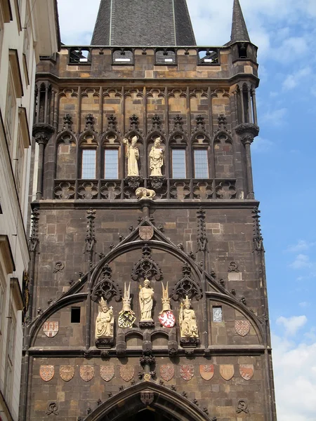 在布拉格的查尔斯桥上塔 — 图库照片