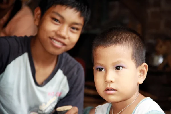 Детский портрет, Мьянма — стоковое фото