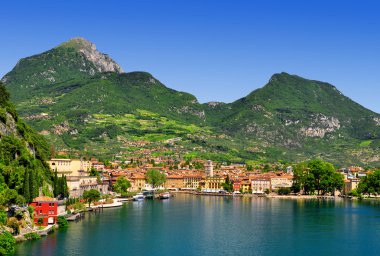 Lago di Garda,Italy clipart