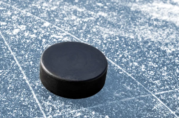 Krążek hokejowy — Zdjęcie stockowe