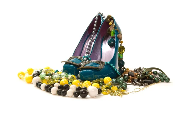 Chaussures femme avec bijoux — Photo