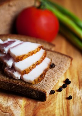 tost domates ile domuz yağı