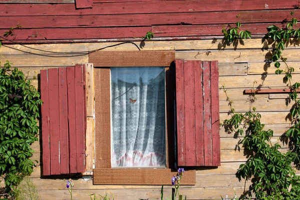 Vecchie finestre — Foto Stock