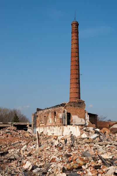 Oude fabrieksruïne — Stockfoto