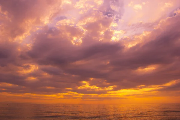 Yunanistan deniz kıyısı Sunrise