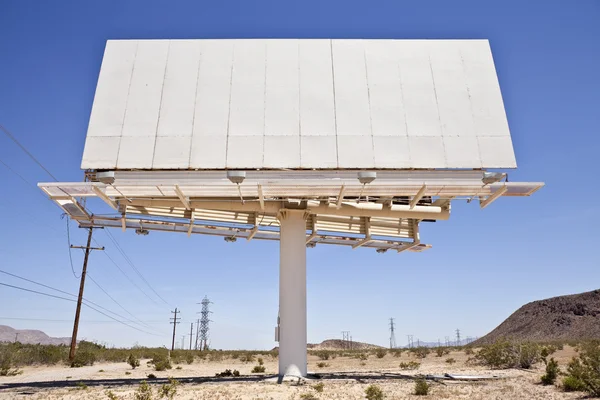 Oude leeg woestijn billboard — Stockfoto