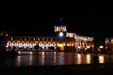 Ermenistan - bu şehrin merkezi kare başkenti Erivan