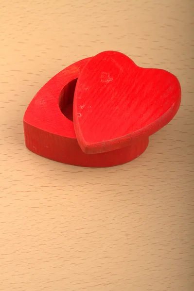 Коробка в форме сердца — стоковое фото
