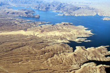 colorado nehir ve göl mead havadan görünümü