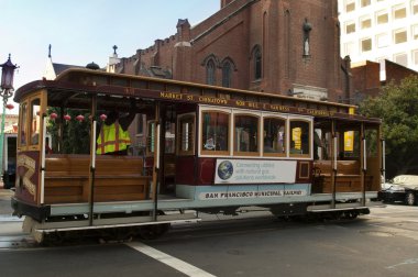 Cable car in San Francisco clipart