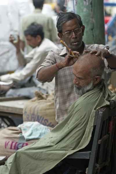 Barbero de calle — Foto de Stock