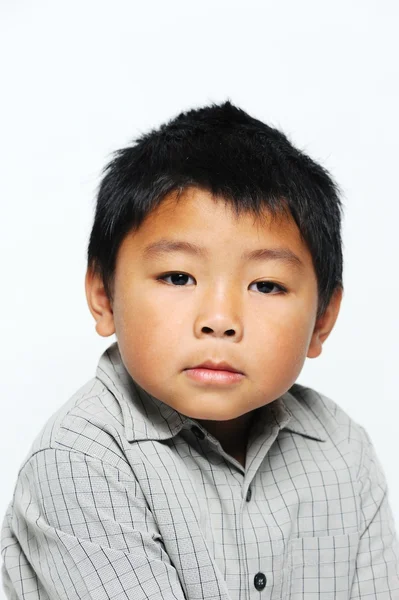 Asiático menino olhando sério — Fotografia de Stock
