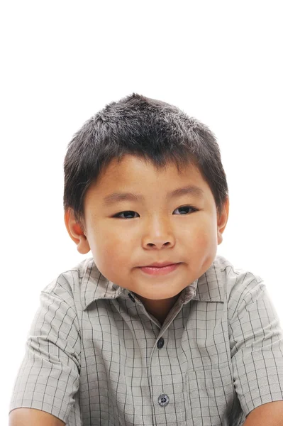 Симпатичный азиатский мальчик позирует — стоковое фото
