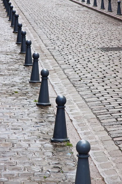 Bollards and Cobbles — Stock Photo, Image