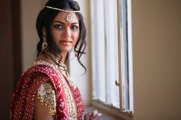 Schöne indische Braut — Stockfoto