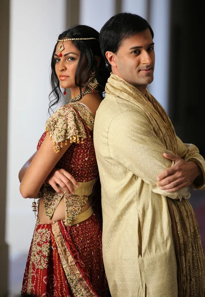 Красива індійська пара — стокове фото