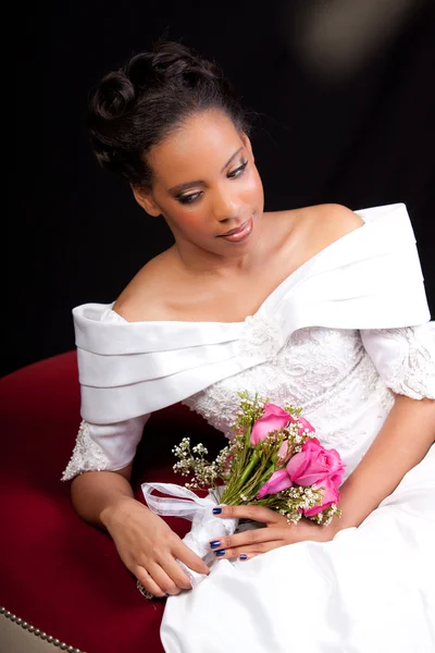 Schöne Braut mit einer up-do Frisur — Stockfoto