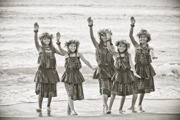 Meninas de hula — Fotografia de Stock